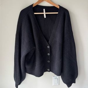 Aritzia Group by Babaton Lagoon Cardigan - Size XL